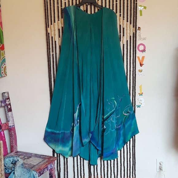Vintaged Throw over - Picture 1 of 14